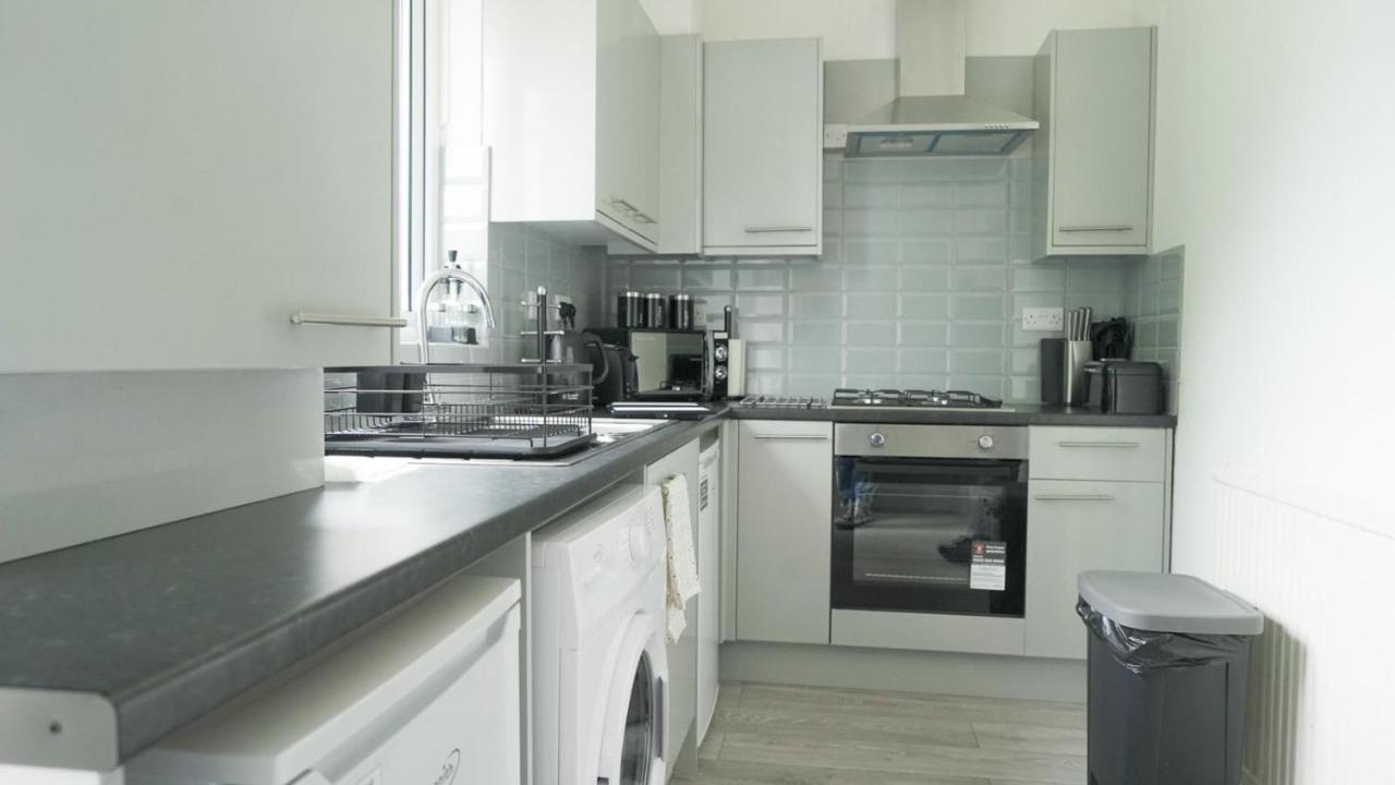 Jewel Of Barking London Vila Exterior foto